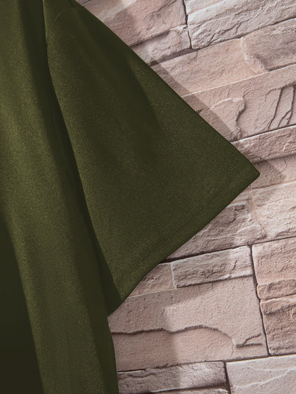 Conjunto de 4 t-shirts casuais para homem de cor sólida, estilo simples, manga curta e gola redonda, ideais para usar em casa, como pijama ou para atividades ao ar livre no verão.