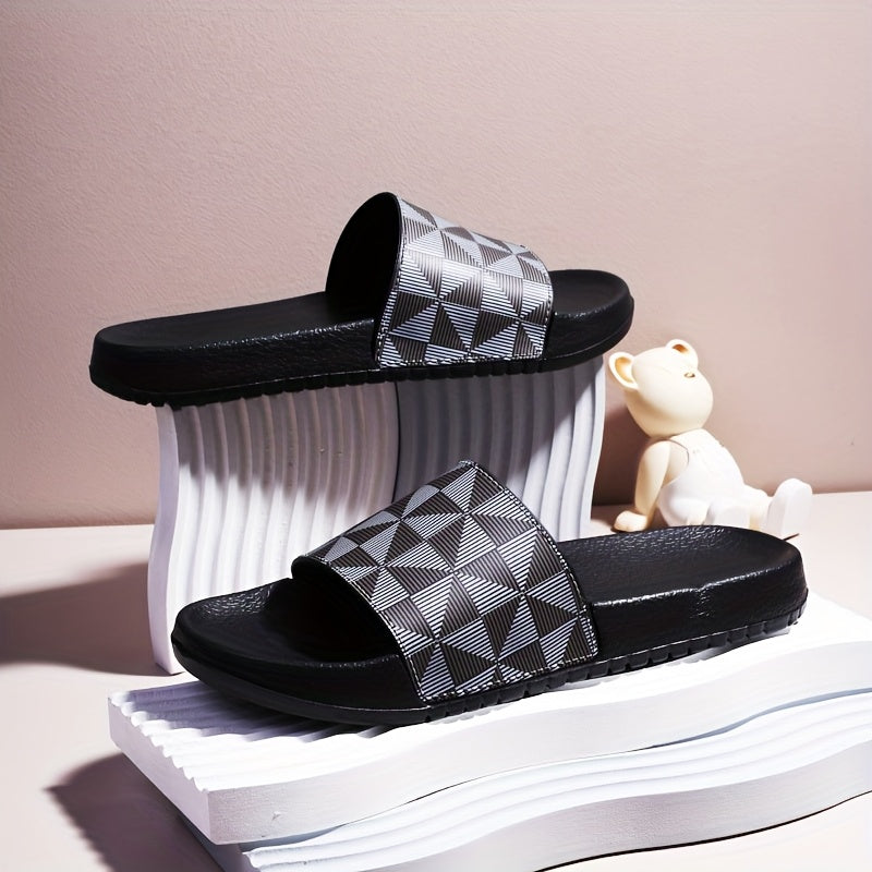 Sandálias de verão tipo slide para homem - Chinelos casuais antiderrapantes com sola macia e estampado geométrico, preto e cinzento, confortáveis ​​para uso interior e exterior.