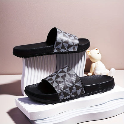 Sandálias de verão tipo slide para homem - Chinelos casuais antiderrapantes com sola macia e estampado geométrico, preto e cinzento, confortáveis ​​para uso interior e exterior.